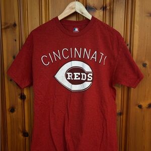 Genuine Merchandise Cincinnati Reds Red Tee